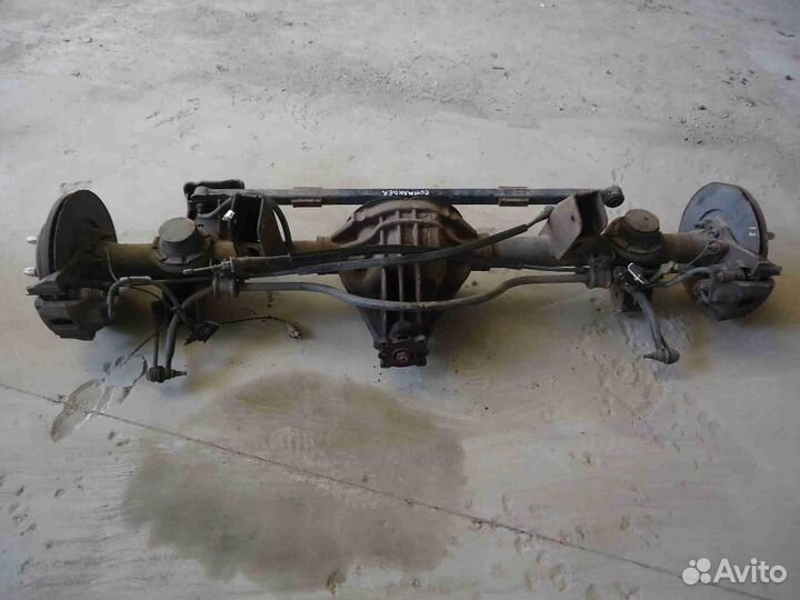 Мост задний Jeep Commander