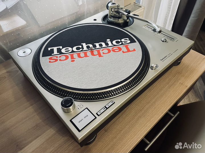 Проигрыватель винила Technics SL 1200 mk 3D