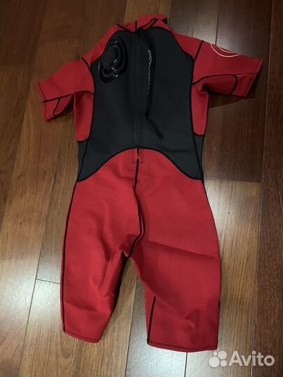 Гидрокостюм размер 54