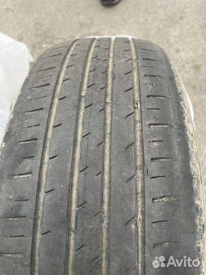 Kumho Radial 798 Plus 215/65 R16 98