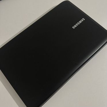 Ноутбук samsung