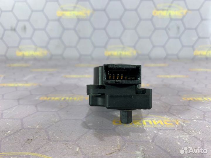 Сервопривод заслонки печки Mercedes E-Class W211