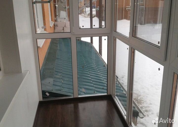 Остекление балконов и лоджий в рассрочку V0663