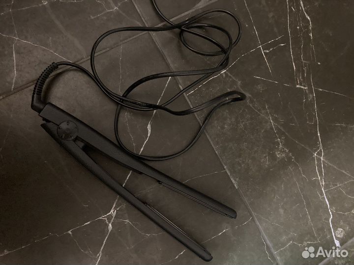 Выпрямитель для волос плойка работает