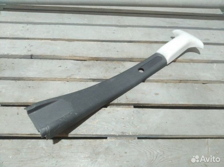 Обшивка стойки в салоне правая LADA Kalina 11193