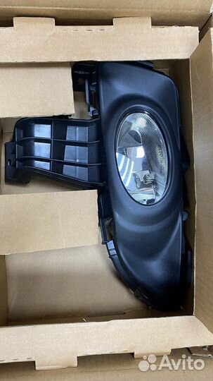 Фара противотуманная левая Mazda 3 BK