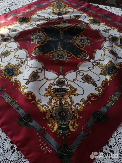 Платок в стиле Hermes Paris