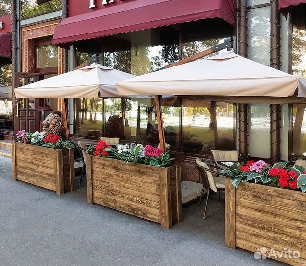 Уличные зонты на центральной опоре