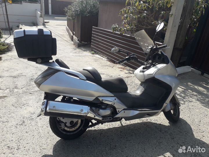 Honda Silver Wing 600