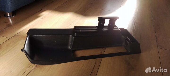 Подкассетник BMW e30