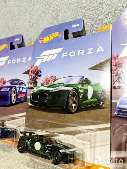 Hot wheels Forza 1:64