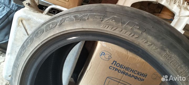 Goodyear Eagle RS-A2 215/45 R17