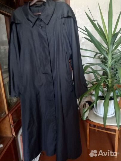 Плащ женский