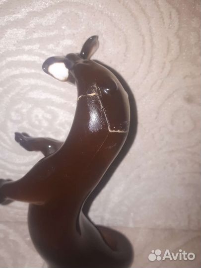 Статуэтка фарфор