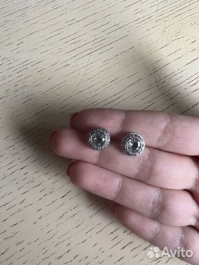 Серьги пусеты серебряные круги с фианитами