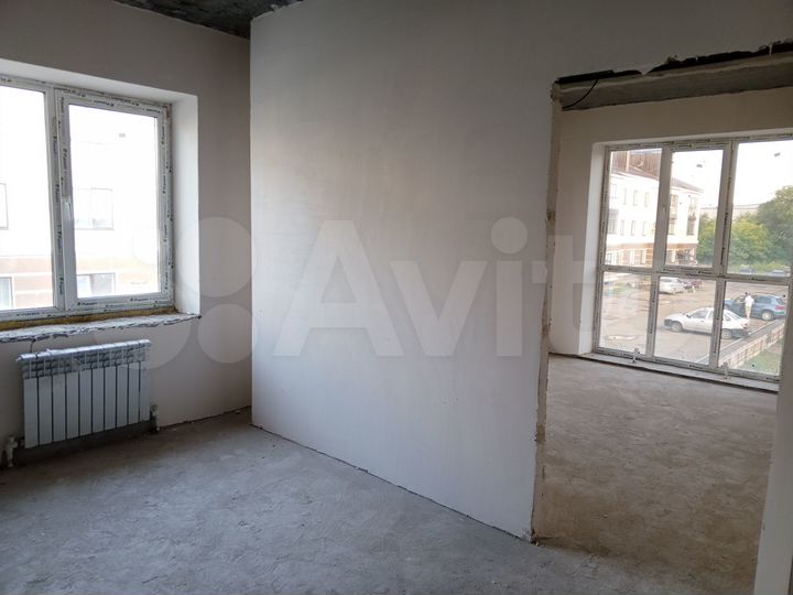 3-к. квартира, 71 м², 1/3 эт.