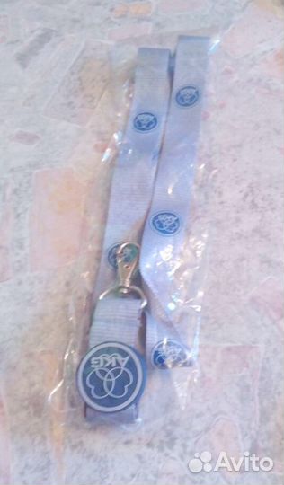 Лента (шнурок) на карабине