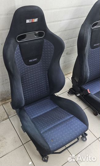 Lancer Evolution Сиденье передние Recaro