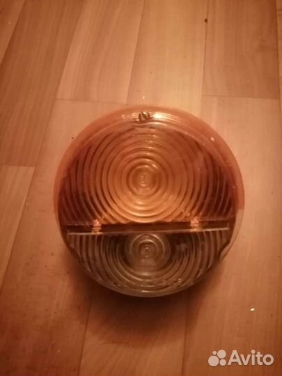 Фонарь передний