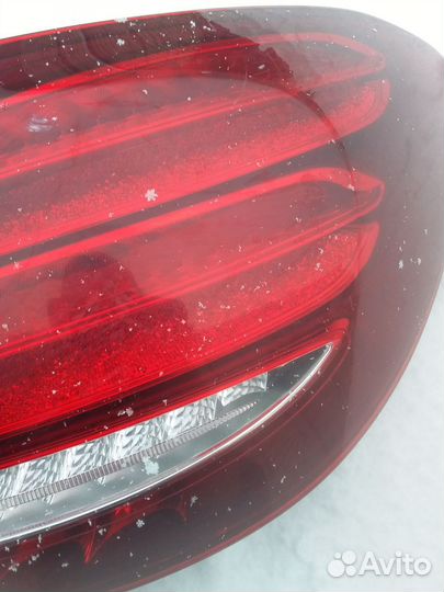 Mercedes е класс фонарь задний правый
