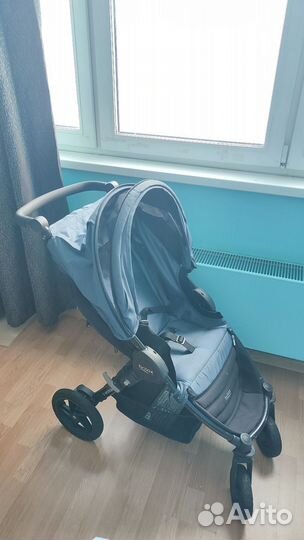 Коляска Britax
