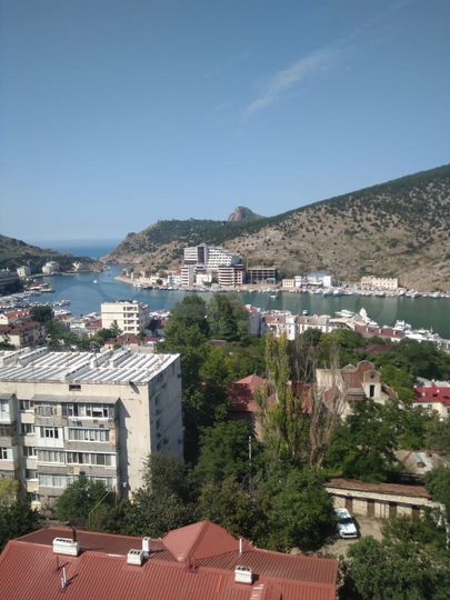 3-к. квартира, 102,9 м², 1/6 эт.