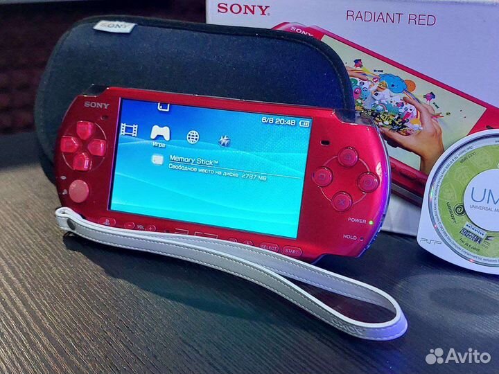 Sony psp 3008 прошитая 8gb красная