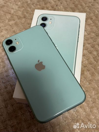 Телефон iPhone 11