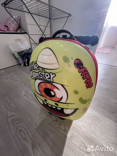 Чемодан-самокат flyte monster