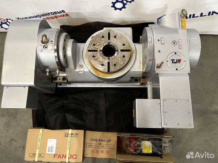 Наклонно-поворотный стол с чпу FHR(s) -255CL