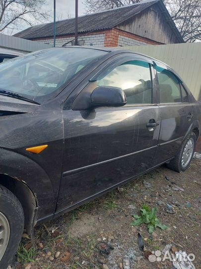 Дверь передняя левая Ford mondeo 3