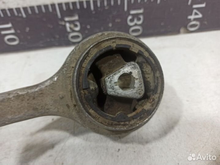 Рычаг передний левый 31102348049