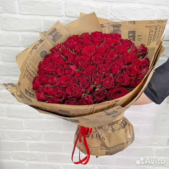 Цветы розы красные