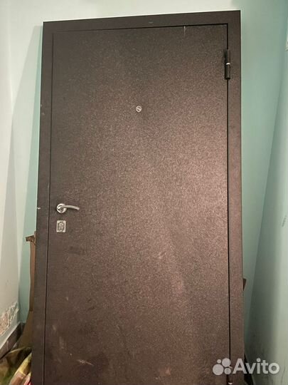 Дверь входная металлическая