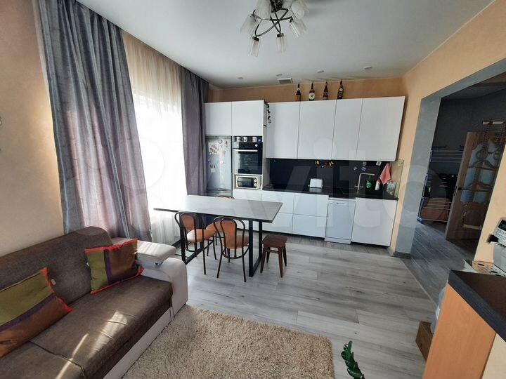 Дом 73,8 м² на участке 3,1 сот.