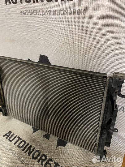 Радиатор охлаждения VAG 8D0121251BA