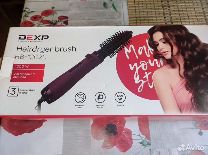 Фен щетка новая