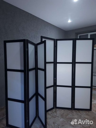 Ширма деревянная для салона красоты