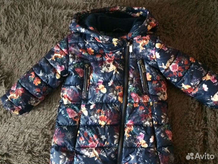 Демисезонное пальто для девочки