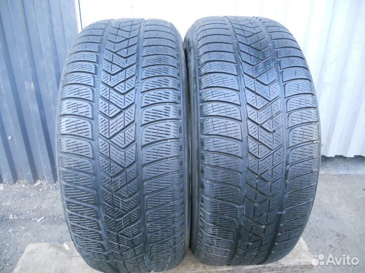 Pirelli Scorpion Winter RFT 255/55 R18 109H