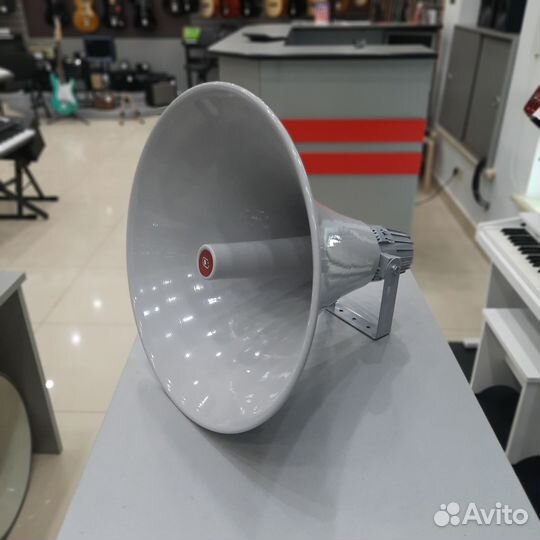 100 Вт, рупорный громкоговоритель Volta