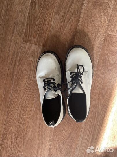 Ботинки женские