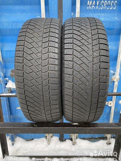 Continental ContiVikingContact 6 215/60 R17