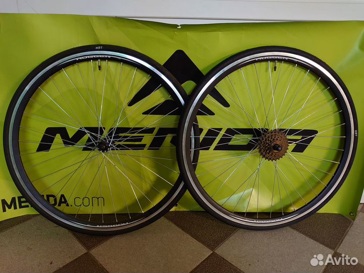 Комплект шоссейных клинчерных колес 28 хвз