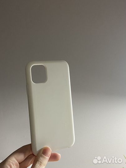 Чехол на iPhone 11