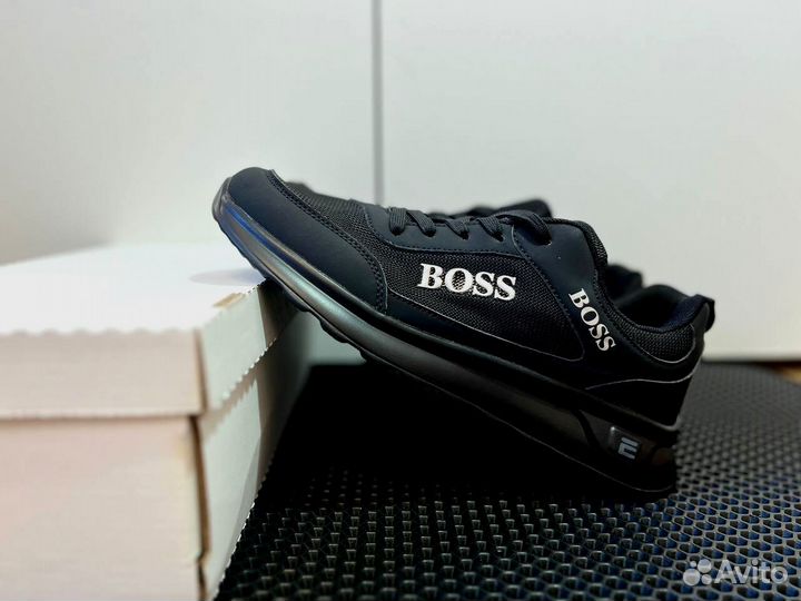 Кроссовки Boss