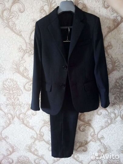 Школьный костюм