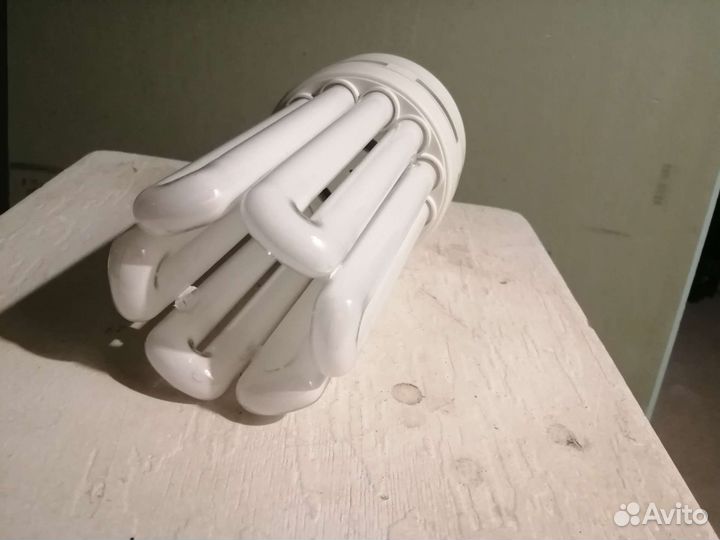 Лампа энергосберегающая