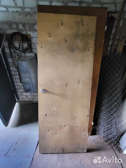 Двери деревянные межкомнатные