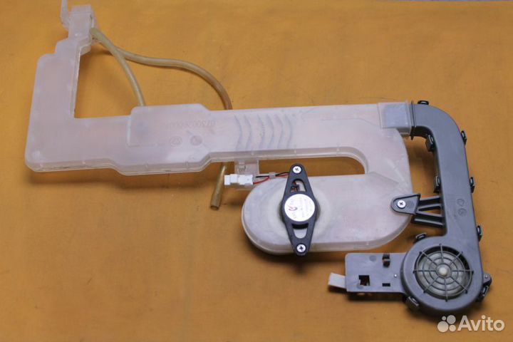 Теплообменник Candy 673002600078 бу. 7302